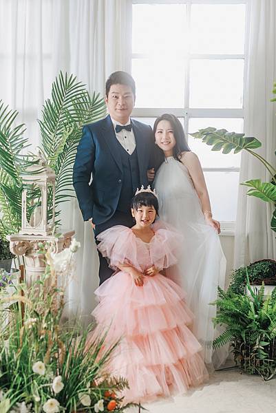 開團『全家福寫真』當全家幸福洋溢的瞬間變成影像｜紀錄孩子成長