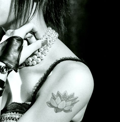 Mika Nakashima - Glamorous Sky4