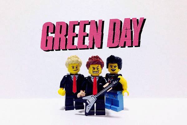 lego-iconic-bands-05