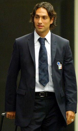 Nesta-Euro2004 back home