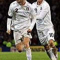 Azzurri-20071117-晉級Euro2008-Panucchi的最後頭球