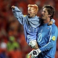 Euro2004-van der sar-son