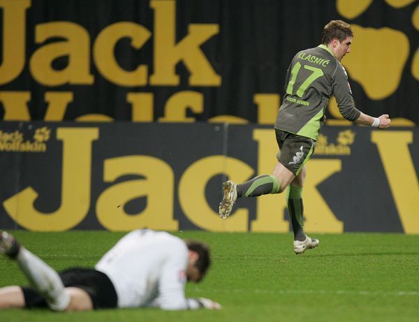 Bremen-20080415-IvanKlasnic-goal