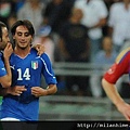 Azzurri-20110810-義西-有構圖-AquilaniGoal-Pazzini-Alonso.jpg