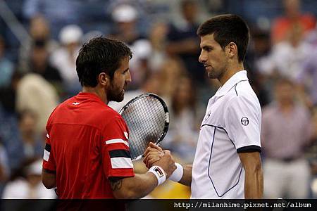 2011美網-0908-Nole-Tipsarevic-shakehand.jpg