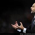 Milan-20110912-CLD1-Barca-重點在場邊Pep-2.jpg