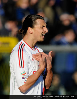 Milan-20120108-R17-Ibra-whyAlwaysMe.jpg