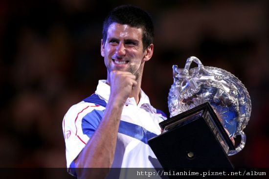 2011澳網-0130-Nole-奪冠-smile.jpg