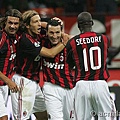 Milan-200809221-Lazio-Zambrotta-Goal歡慶.jpg