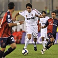 Milan-20081005-Kaka-向前衝.jpg