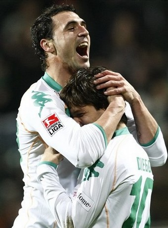 Bremen-20081116-Diego-Almeida-hug3.jpg