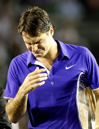 2009澳網final-0201-Federer-誰讓你哭1a.jpg