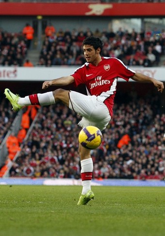 Arsenal-20090221-可愛Vela.jpg