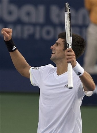 Djokovic-20090227-辛苦獲勝-2b.jpg