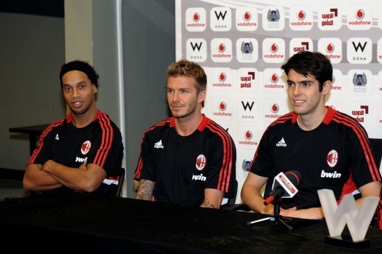 Milan-20090303-QatarDoha-供人拍照用-記者會-kaka-beck-dinho.jpg