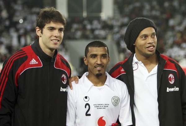 QatarDoha-供人拍照用-kaka-dinho