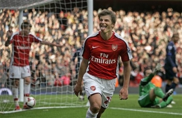 ArshavinGoal-20090314