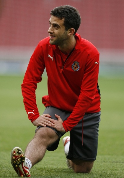 Villareal-20090414-GiuseppeRossi-1.jpg