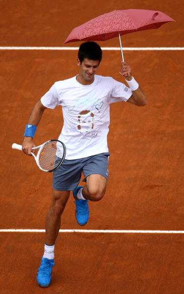 Djokovic-20090427-又在搞笑嗎1a.jpg