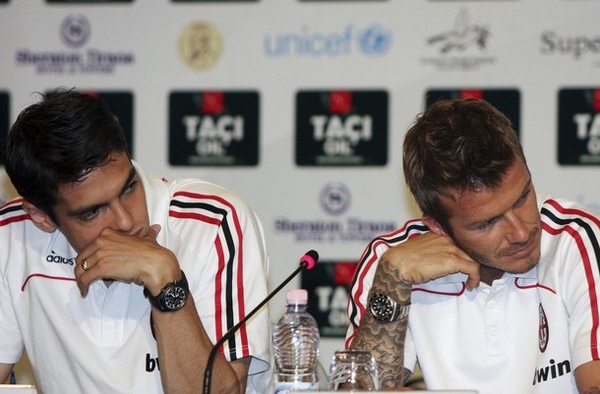 Milan-20090512-Kaka-Beckham-press-funny.jpg