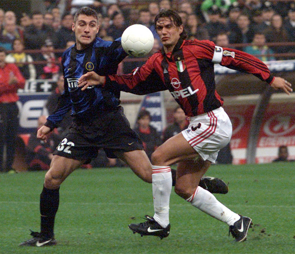 Paolo-MilanDerby-Vieri.jpg