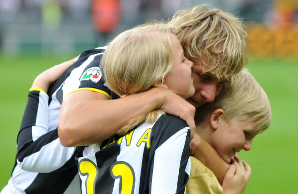 重點在小孩-20090531-Nedved-金毛寶貝.jpg