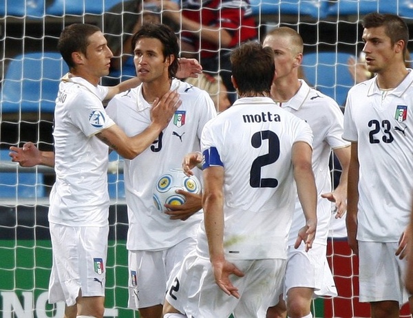 U21- Azzurini-20090623-RobertAcquafresca-goal.jpg