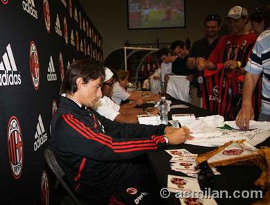 2009summer-US-Adidas-pippo.jpg 2009summer-US-Adidas-pippo.jpg