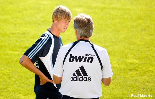 Guti-2009summer-4.jpg