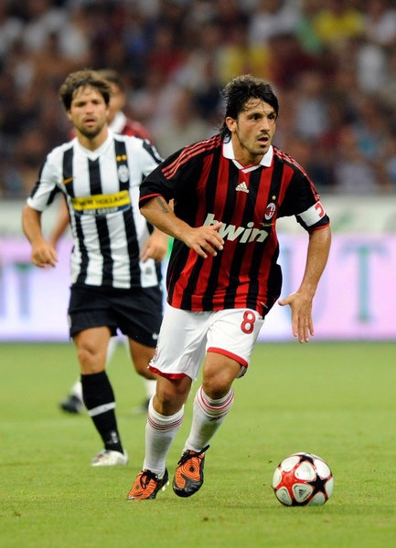 Milan-20090817-Rino-Diego貝魯斯科尼杯.jpg