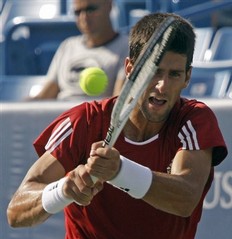 2009cincinnati-0821-八強-dojokovic-認真3.jpg