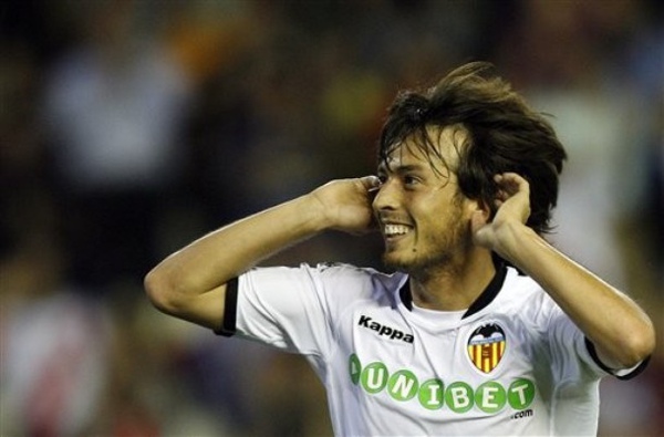 Valencia-20091001-EuropaLeague-SilvaGoal.jpg