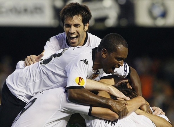 Valencia-20091001-EuropaLeague-Albelda.jpg