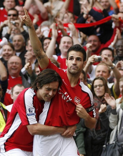 Arsenal-20091004-R08-Cesc-Rosicky.jpg