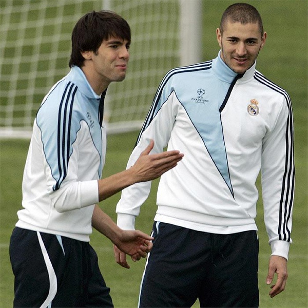 重點在球衣-20091020-kaka-benzema.jpg