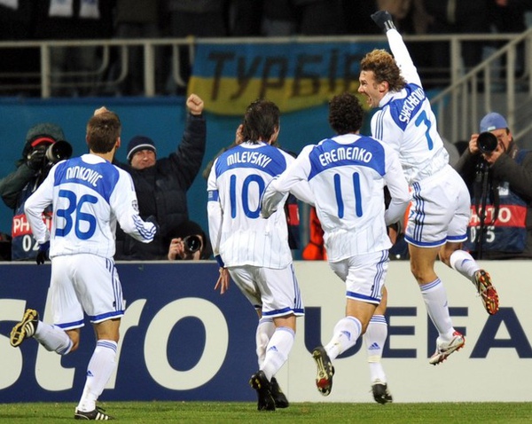 Shevchenko-20091104-CLM4-Dynamo-Inter-goal2.jpg