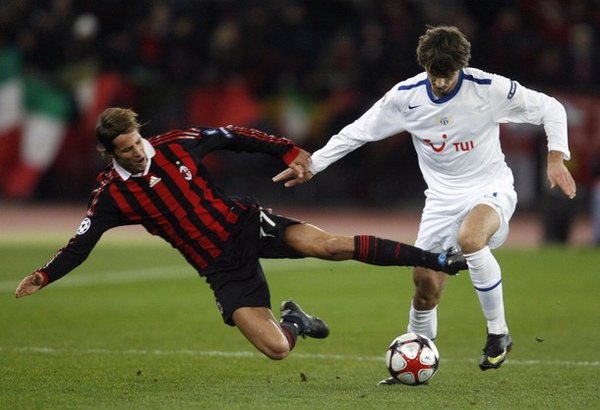 Milan-20091208-CLM6-antonini2.jpg