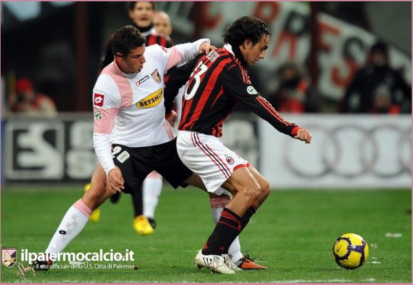 Milan-20091213-Palermo-nesta.jpg