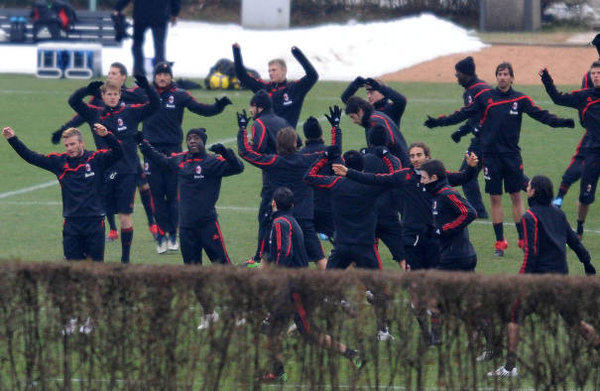 Milanello-20091228-亂集團.jpg