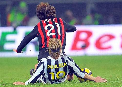 funny-Milan-juve-20100110-pirlo.jpg