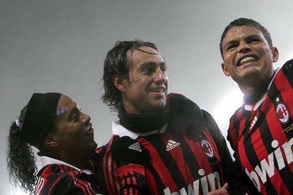 Milan-20100110-R19-Juve-NestaGoal-DinhoSilva.jpg