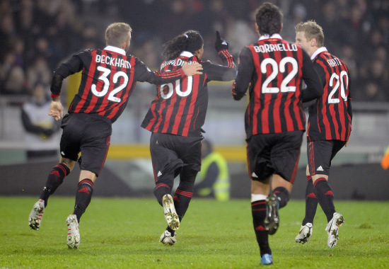 Milan-20100110-R19-Juve-Dinho-goal-BeckhamBorrielloAbate.jpg