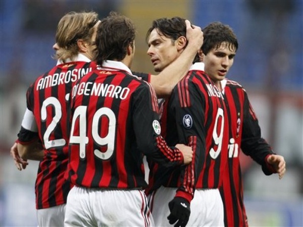 Milan-20100113-CoppaItalia-PippoGoal歡慶1.jpg