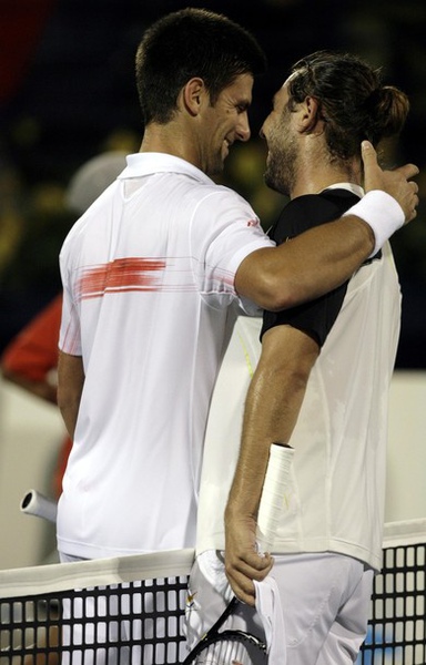 2010Dubai-0226-Nole-逆轉勝Baghdatis.jpg