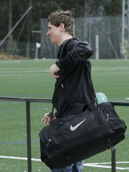 Spain-2010WC-0512-Torres-剪短髮1.jpg