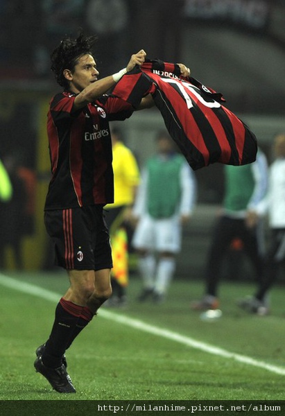 Milan-20101102-CLM4-pippogoal-歐戰70球-g.jpg