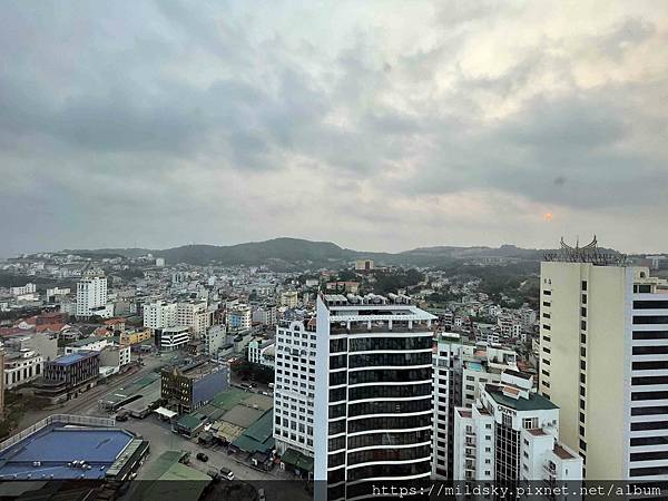 [2024◆越南]4/2享受無邊際泳池  下龍灣包車返回河內