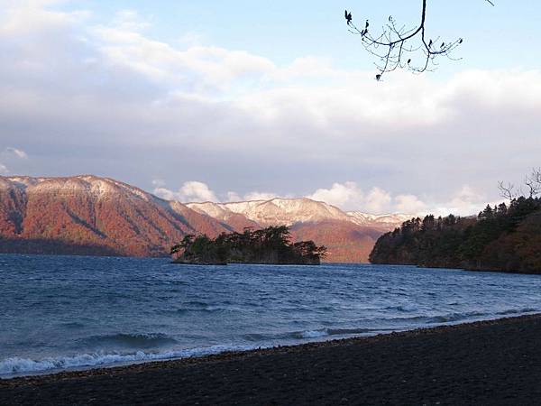 青森十和田湖楓景