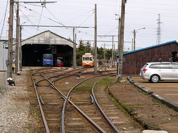 搭哆啦a夢電車 (26).JPG