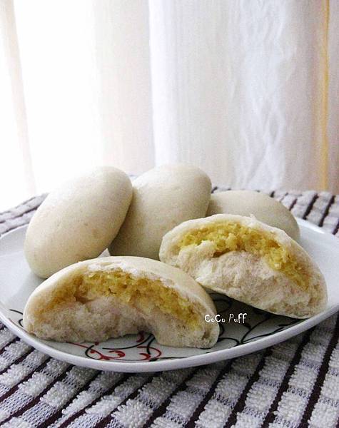 椰味奶黃包 B.jpg